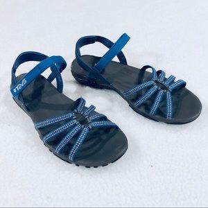 teva kayenta size 6